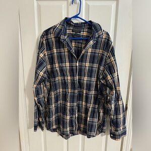 Men’s long sleeve button down shirt. Banana republic.  size XXL